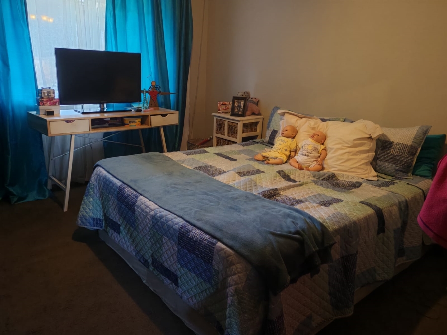 4 Bedroom Property for Sale in Vaalpark Free State